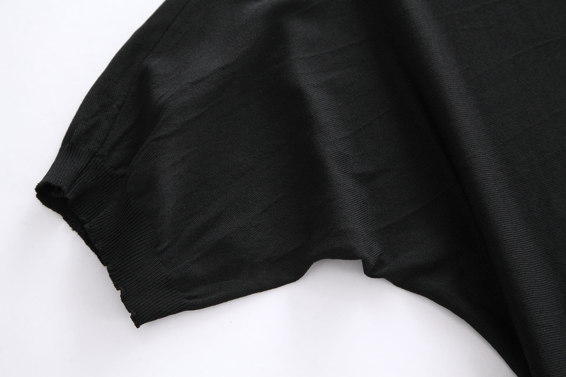 2020夏季新品女装蝙蝠袖冰丝针织衫短袖宽松一字领女韩版时尚t恤