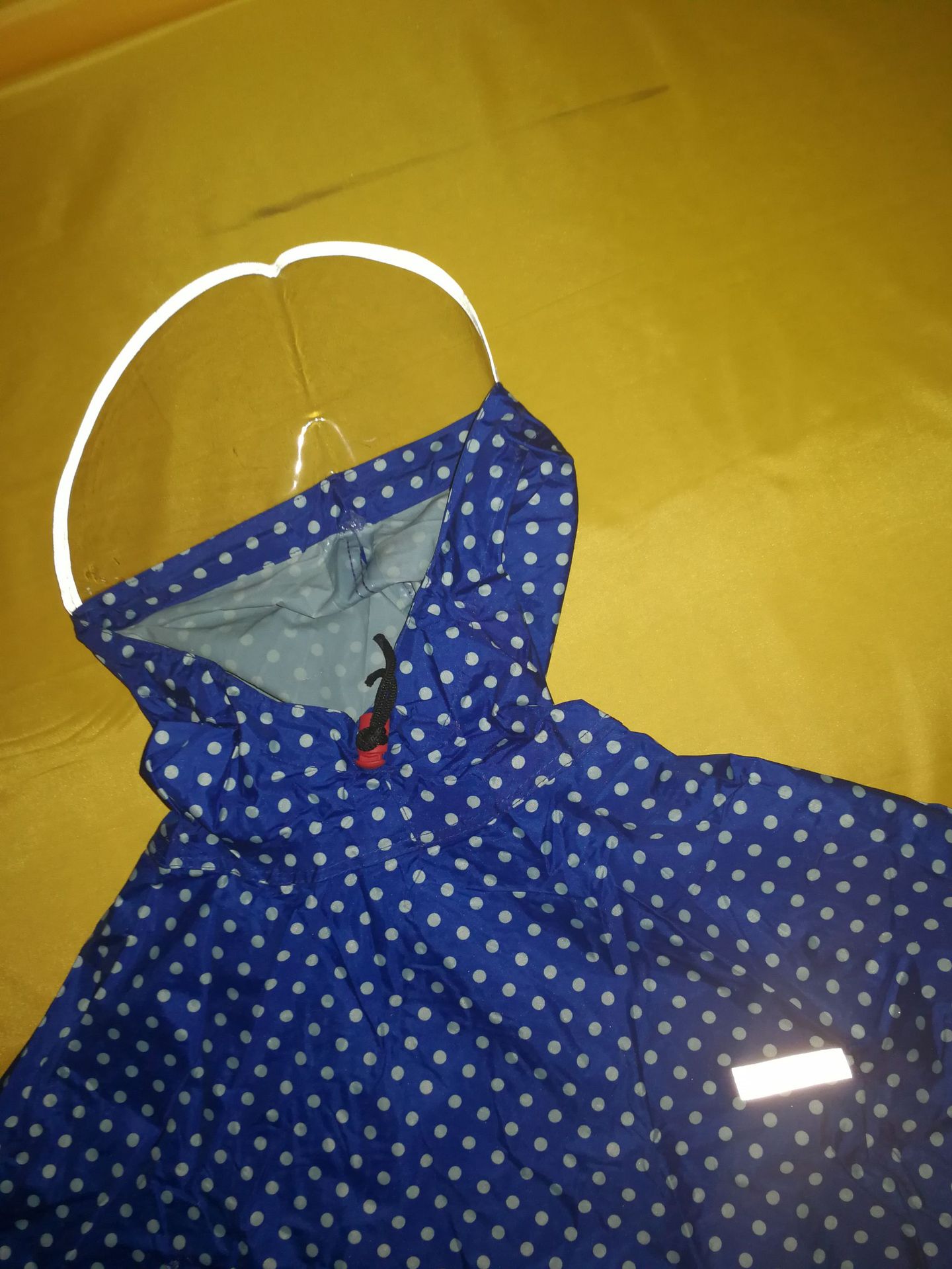 春亚纺雨衣特价促销 圆点单人雨衣甩卖 宽松适中pvc 厂家直销