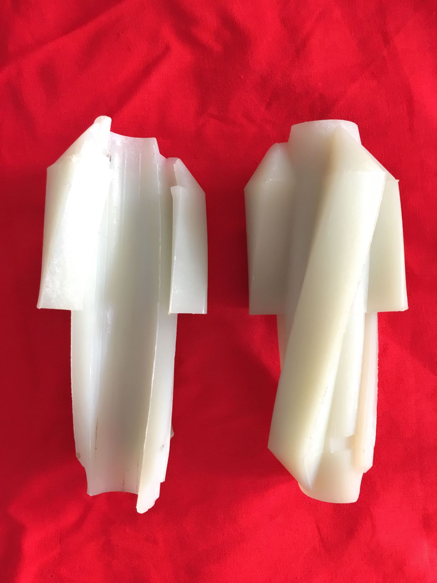 抽油杆两瓣式尼龙扶正器