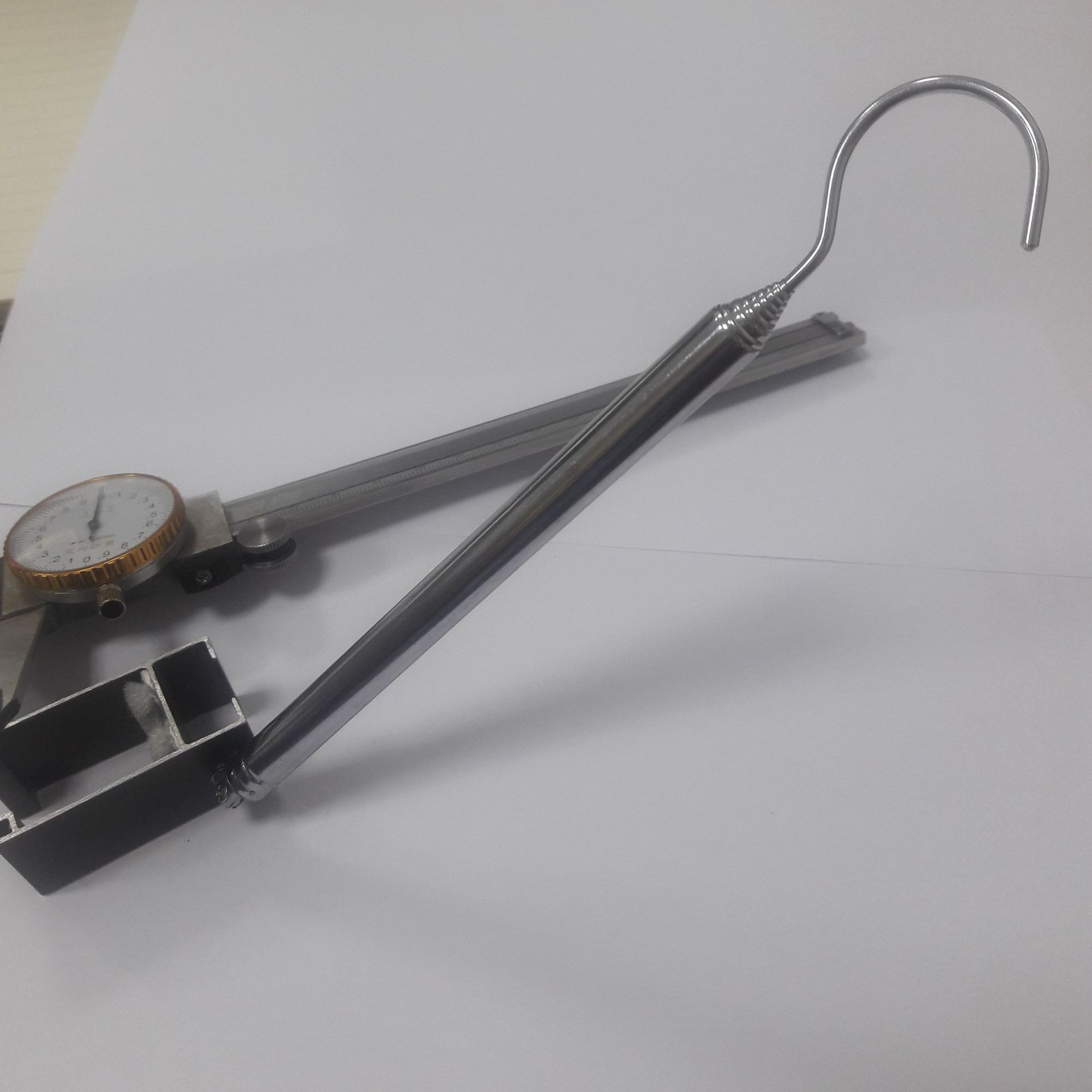 特殊产品医用紫外线消毒不锈钢带勾伸缩拉杆天线