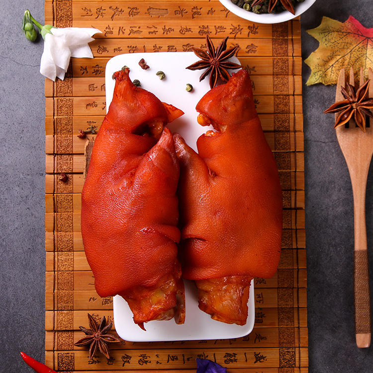 鑫盈猪蹄长蹄真空包装猪脚猪手猪爪卤味熟食零食即食小吃厂家批发