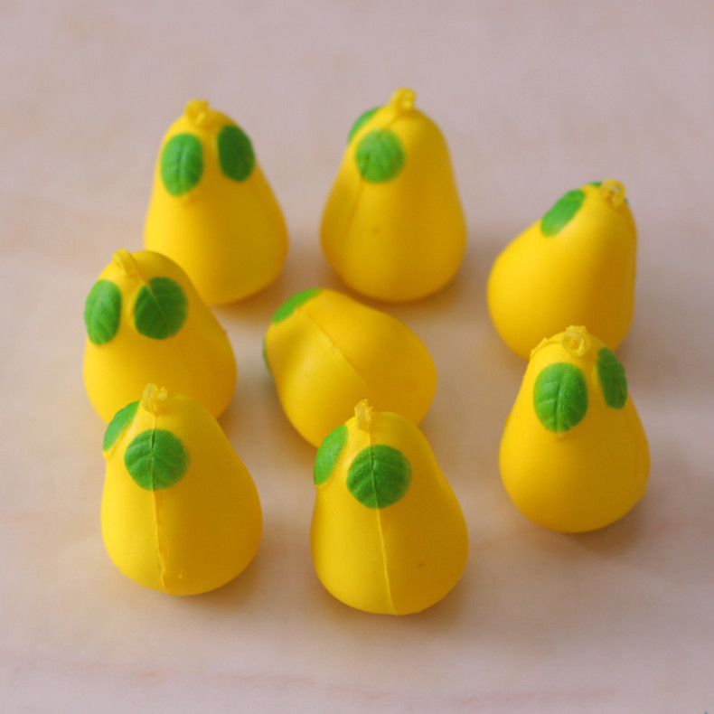 pu仿真小梨子模型挂件squishy慢回弹解压玩具 假水果道具批发