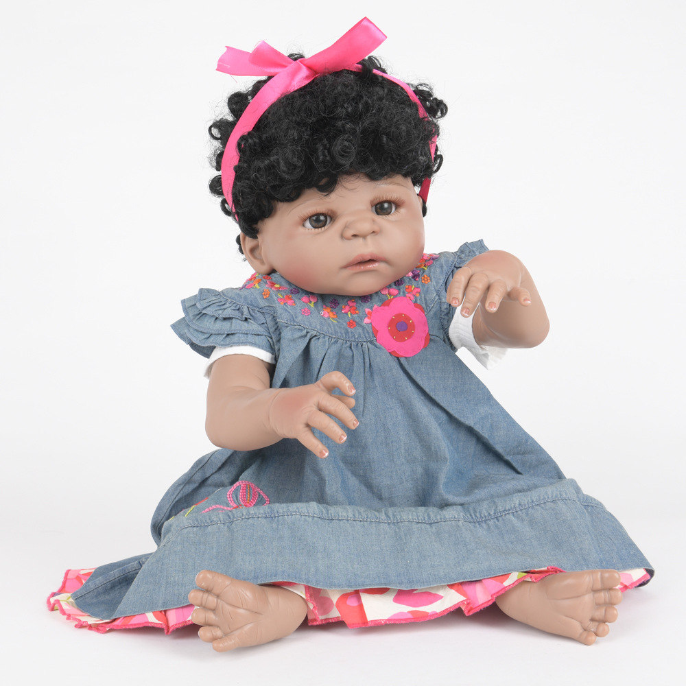 正品儿童女孩生日礼物玩具礼物全黑胶重生婴儿洋娃娃热销配奶瓶