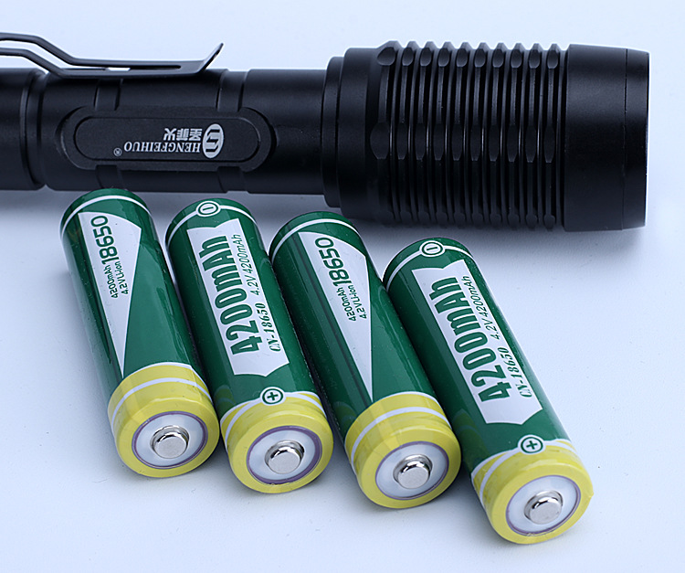 弘力电led强光手电筒专用18650锂电池3.