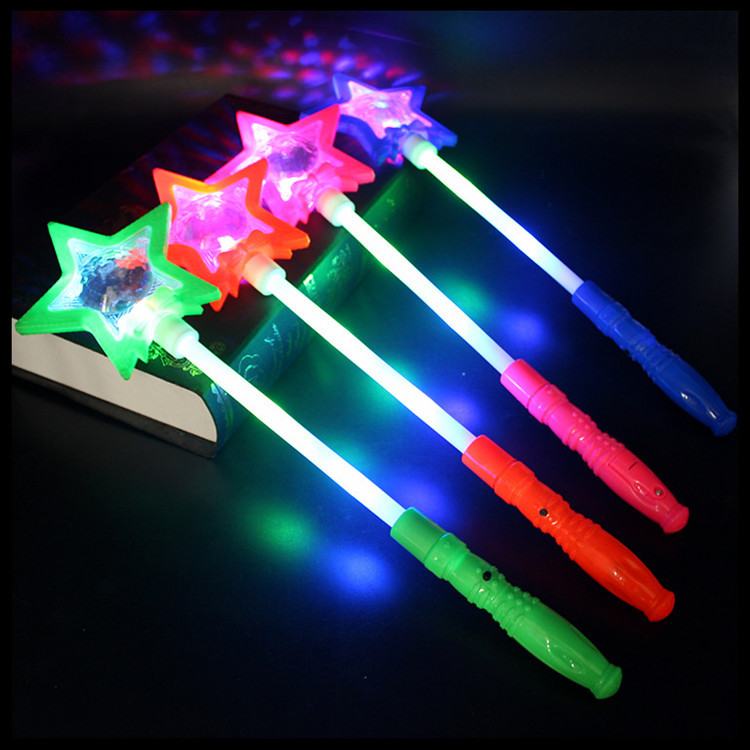 五角星闪光棒游乐园热销发光玩具 led五角星闪光棒地摊玩具批发
