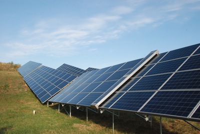 光伏电站清洁机器人_企业投资光伏电站_光伏电站运营概念股