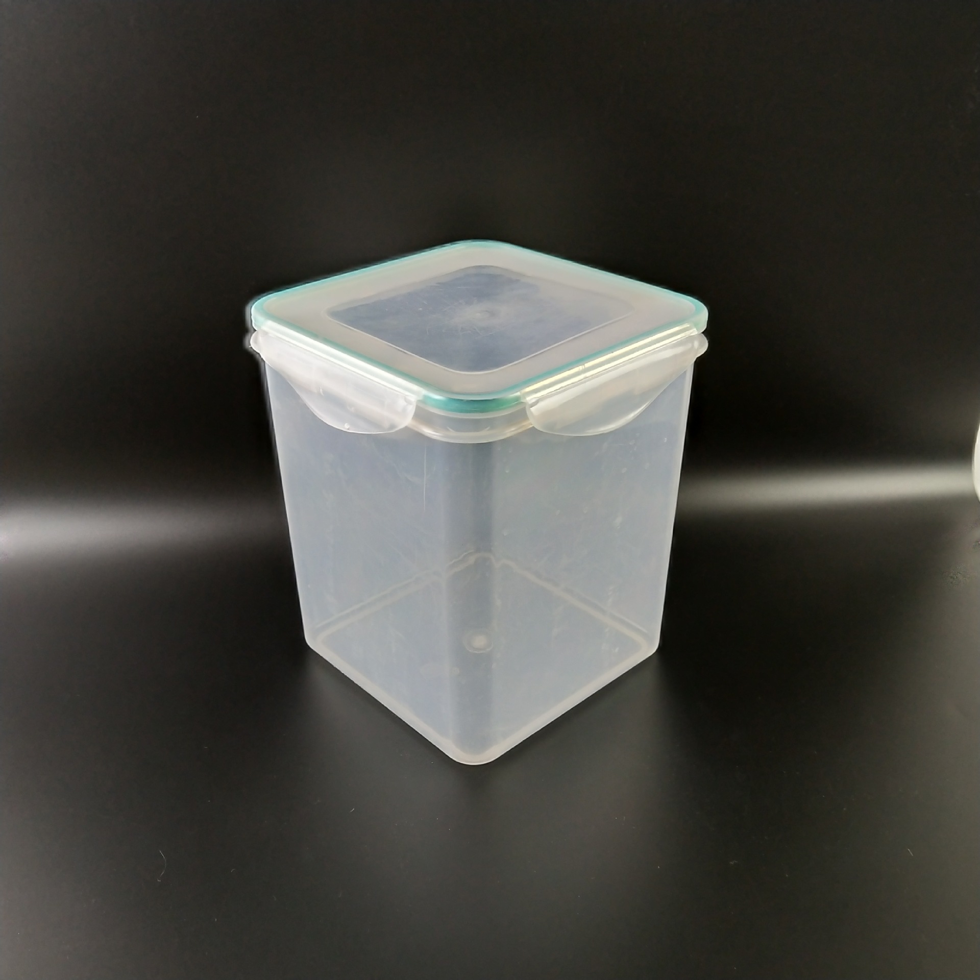 加厚4升塑料方桶长方形pp包装桶广口筏钓桶食品级果酱桶带盖钓箱