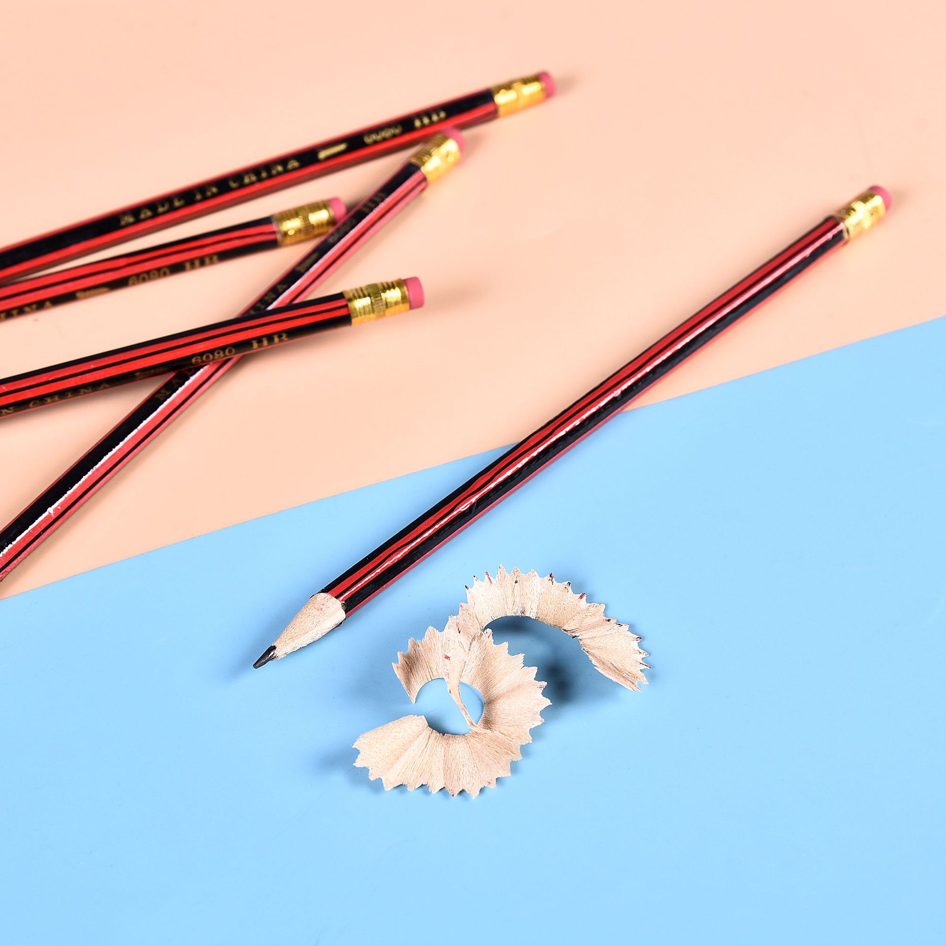 新品上市笔桶装铅笔 六角红黑抽条铅笔 橡皮头铅笔厂家批发