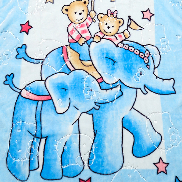 厂家批发 双层卡通大象小熊压花毛毯 婴儿礼品毯午睡毯膝盖毯