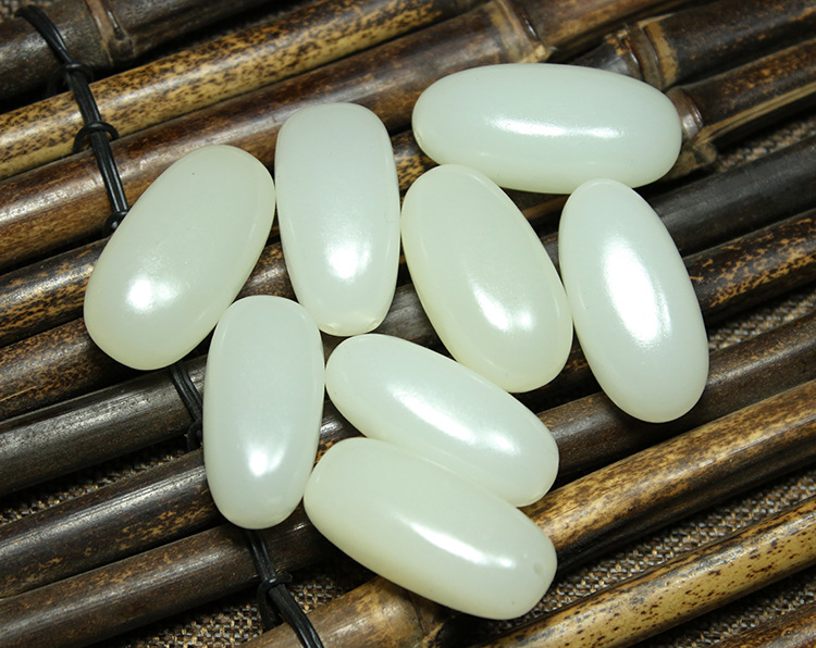 天然阿富汗玉随型原石挂件 和田白玉籽料原石 石英岩玉石吊坠