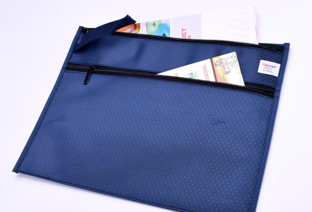 百利文b4手提拉链袋蓝色会议办公文件袋厂家直销可定制logo