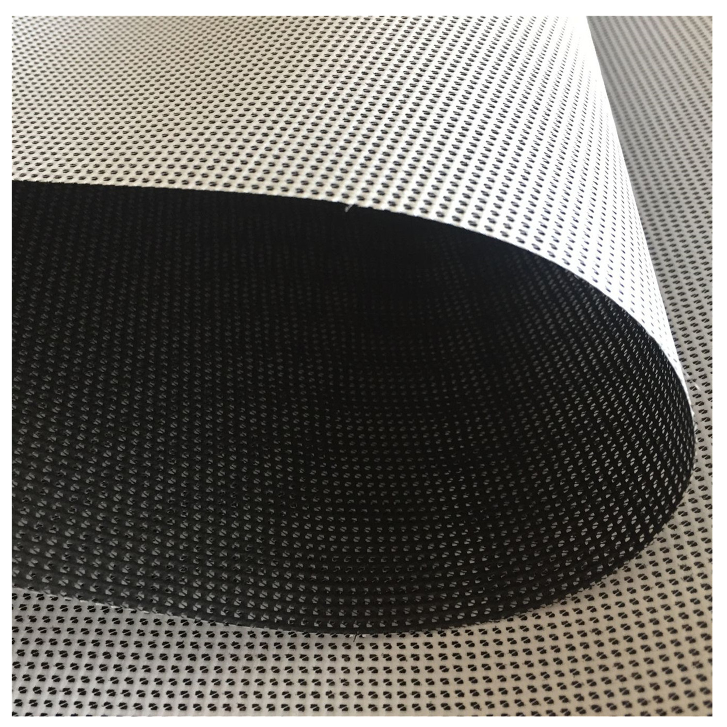 供应新品黑底喷绘网格布撕破好抗风强喷绘色彩鲜广泛用于广告围栏