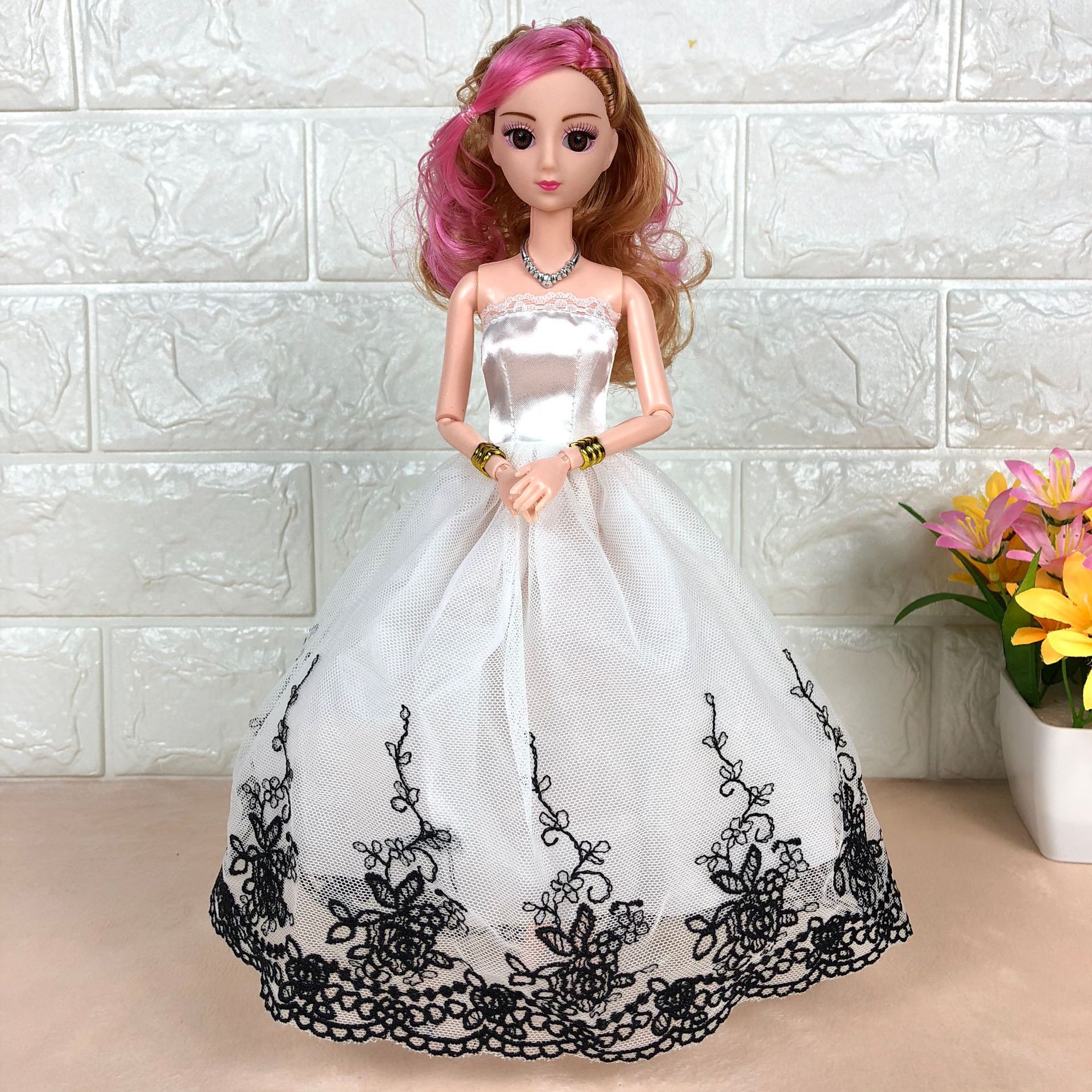 新齐芭比娃娃3d真眼关节公主女孩换装洋娃娃婚纱过家家女童玩具