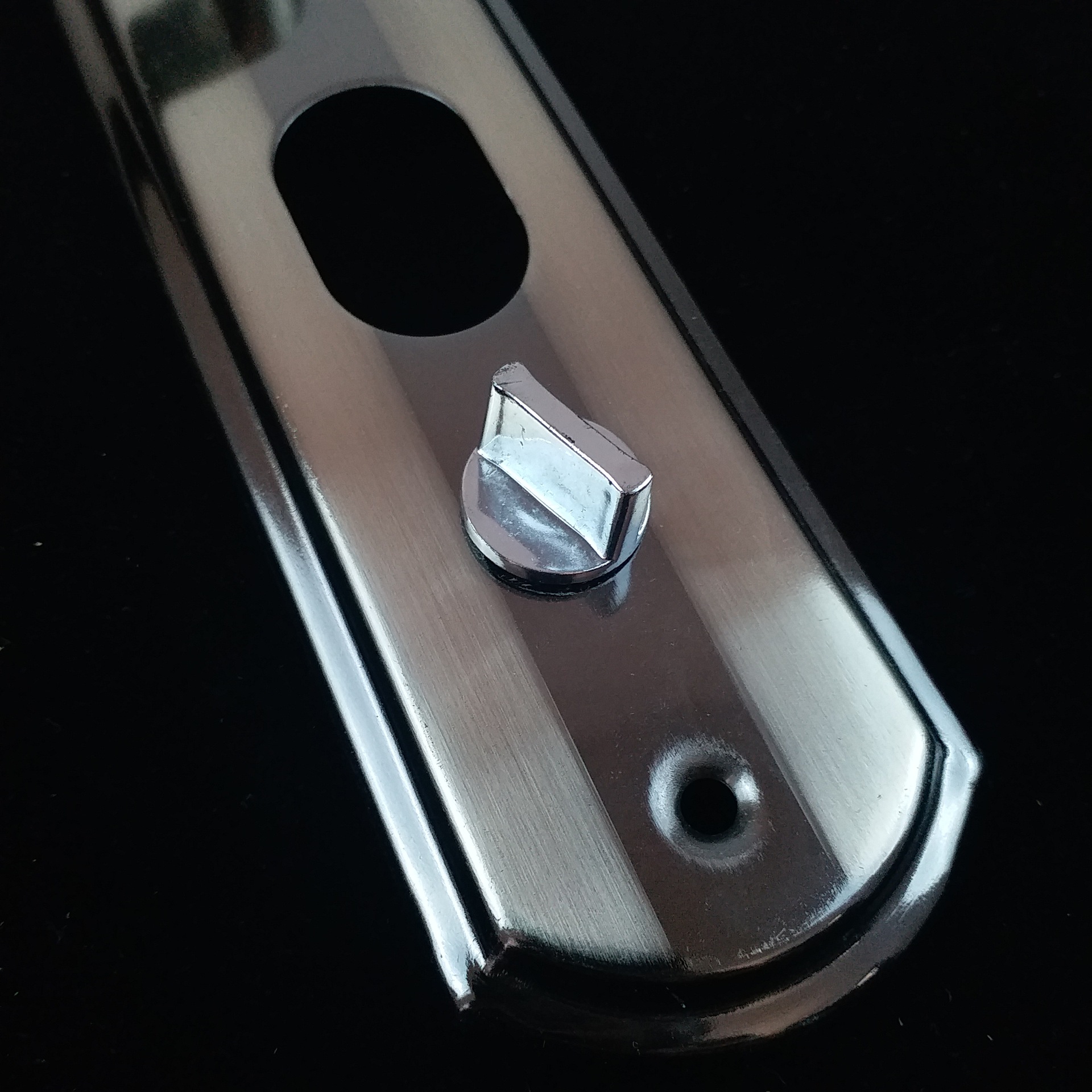 厂家直销 新款批发 黑金铁面板铝把手麻点 防盗门拉手 面板执手