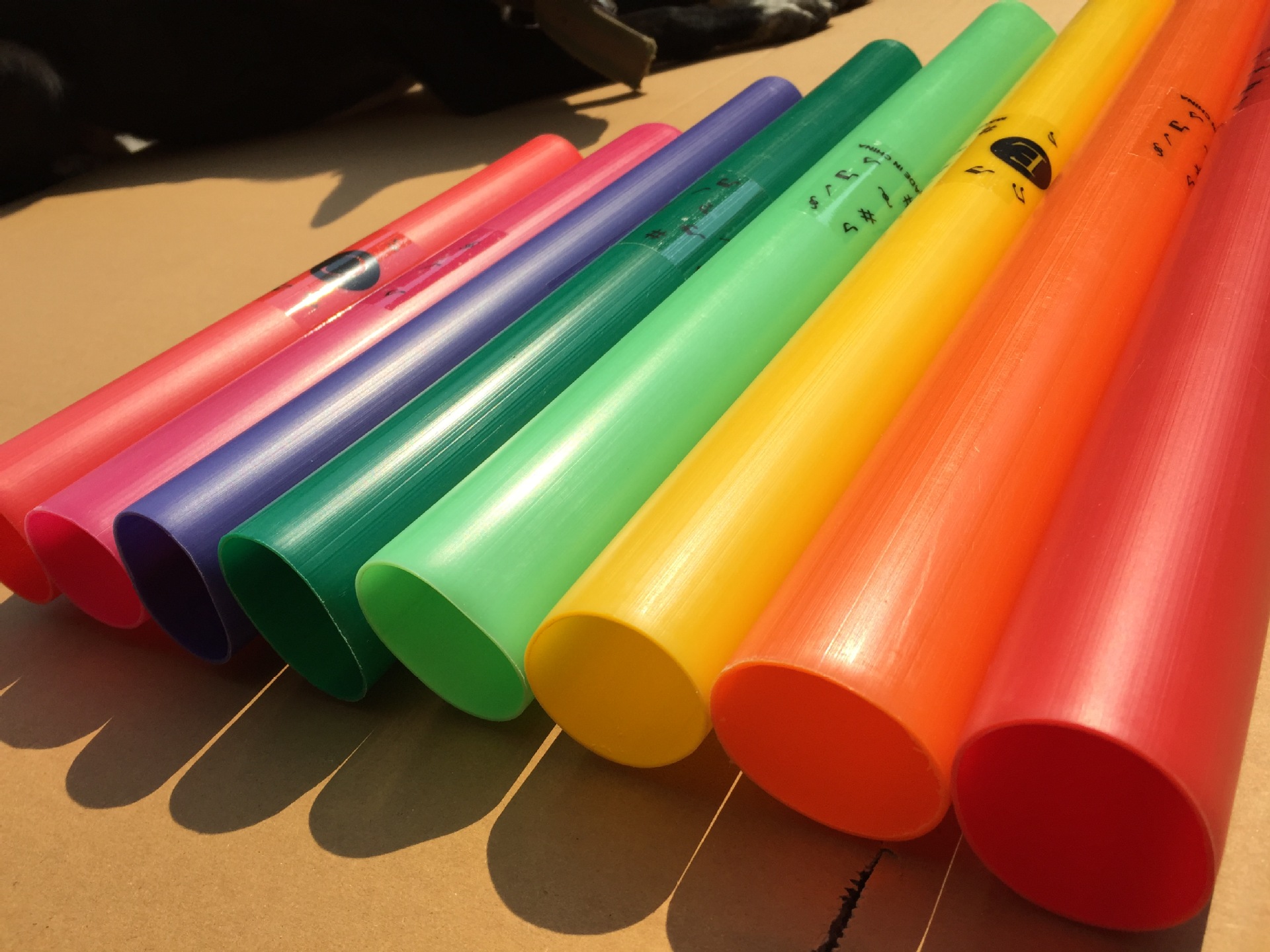 现货/奥尔夫打击乐器彩色八音音筒塑料8音响管幼儿园早教教具响筒