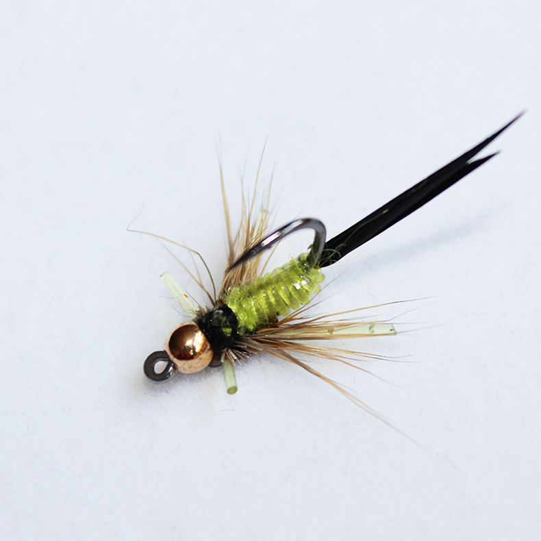 外贸鱼钩羽毛盒装40只飞蝇钩套装飞蝇钩路亚饵昆虫钓鱼钩渔具批发