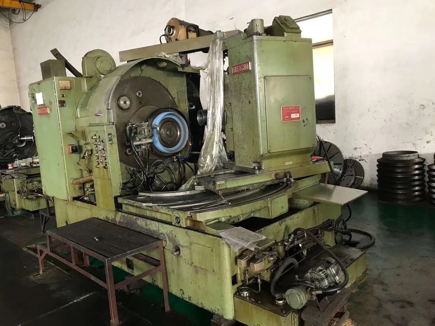 出售美国格里森弧齿磨齿机no137