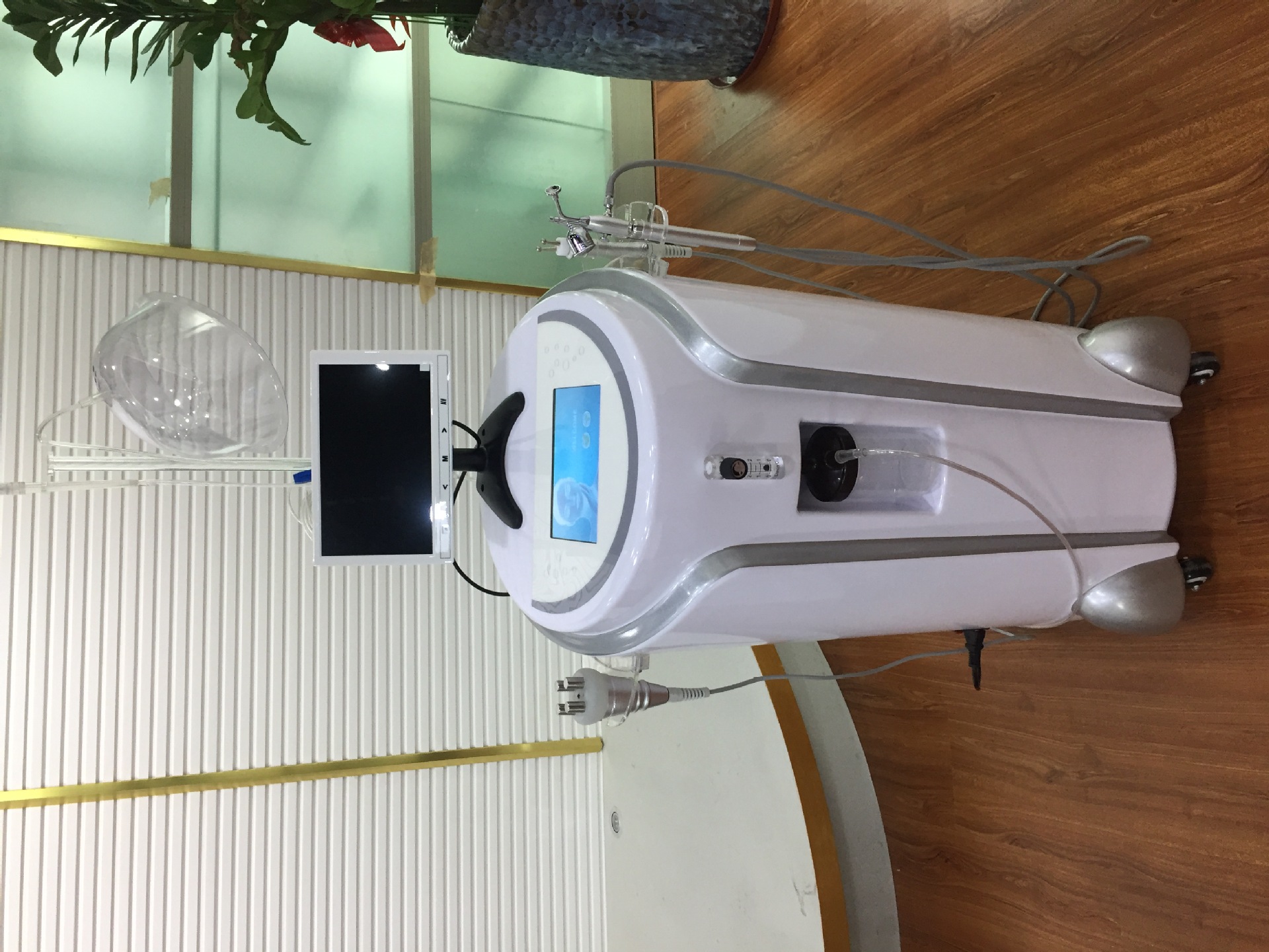 双屏水氧嫩肤仪深层清洁补水注氧仪纯氧活肤仪多功能美容仪器