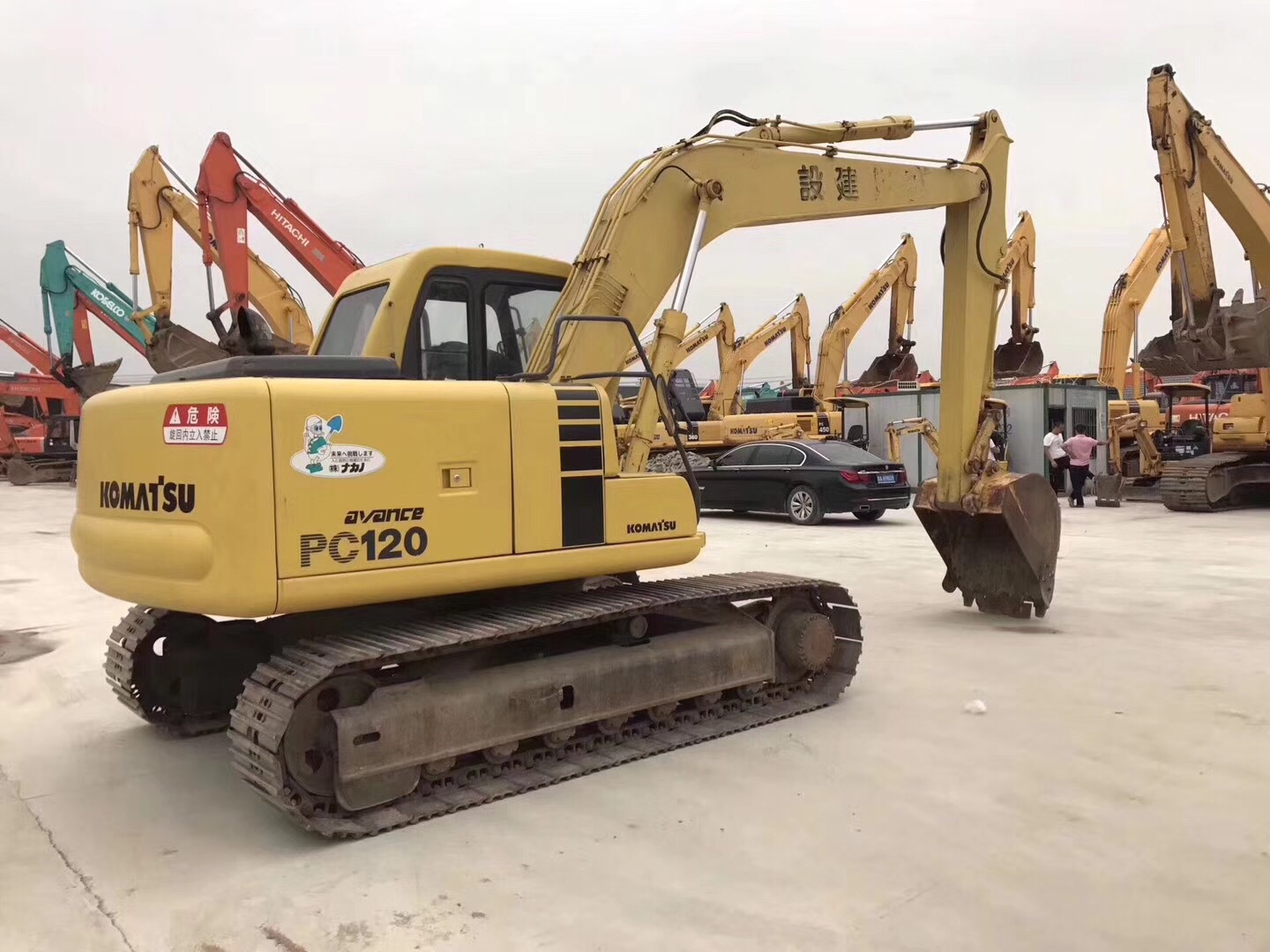 二手小松直喷120-6钩机 挖机市场 价格优惠