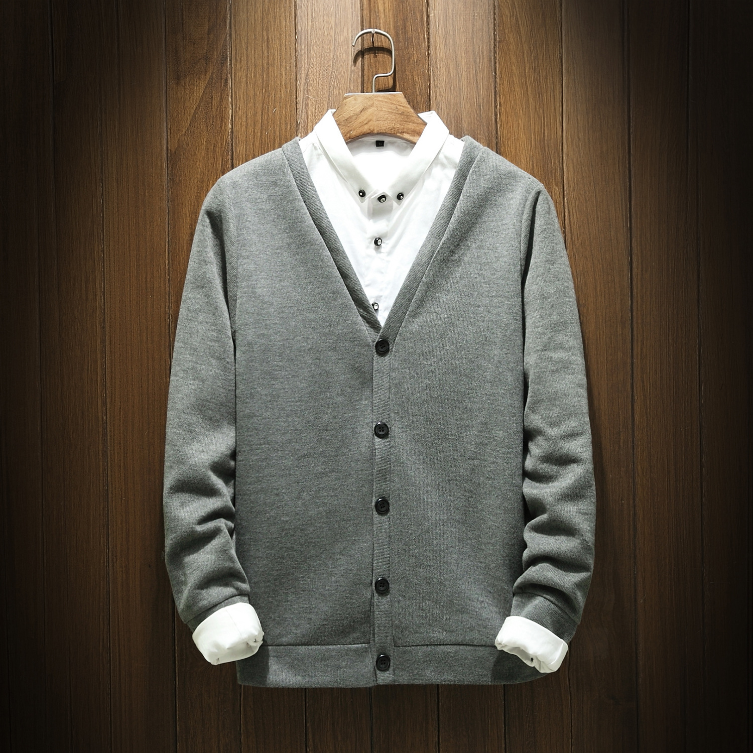 18秋装新款男士针织衫休闲简约纯色v领开衫薄款韩版潮男毛衣外套