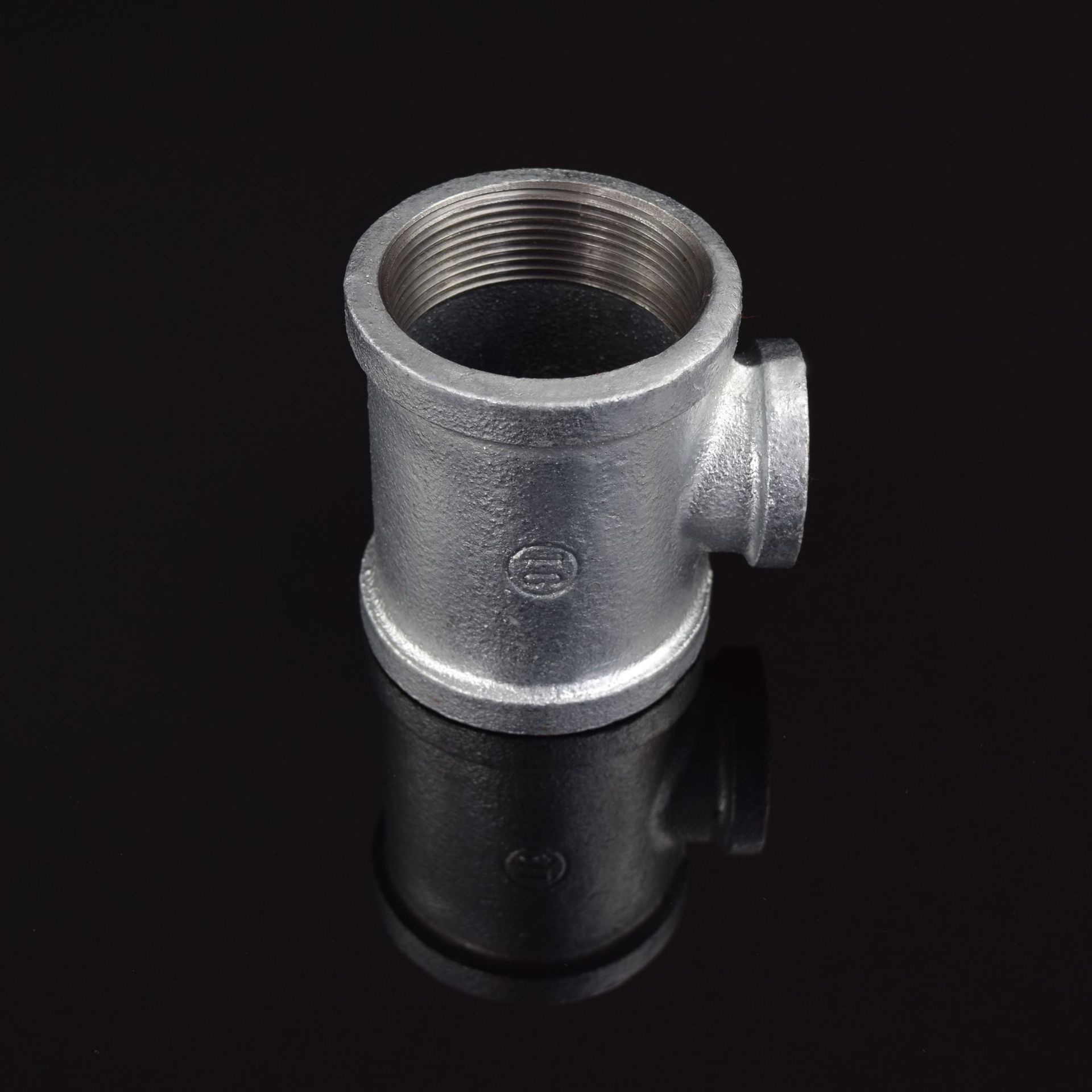 [整件批发] 热镀锌中小三通异径三通 水暖玛钢管件(厂价优惠)