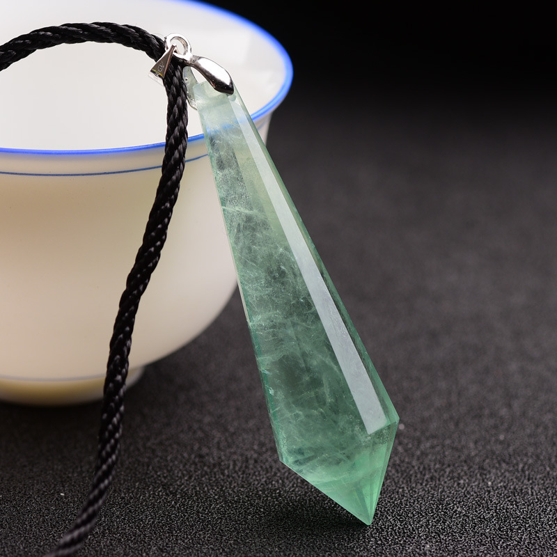 天然萤石灵摆挂坠 修灵原矿彩萤石灵摆师吊坠 蓝紫红绿萤石项坠