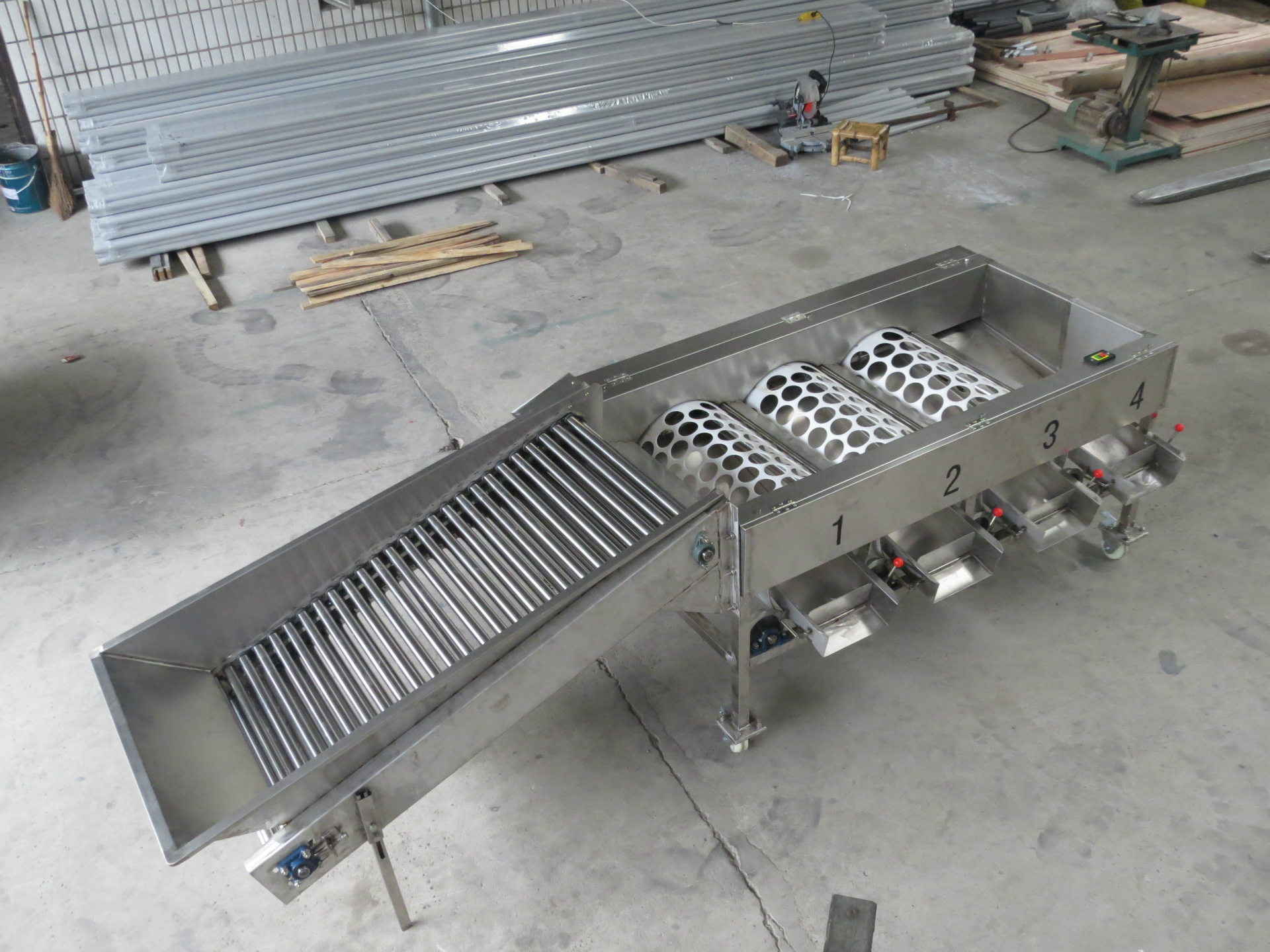 自动果蔬分选机柑桔脐橙大小分级机滚筒式水果选果机厂家直销