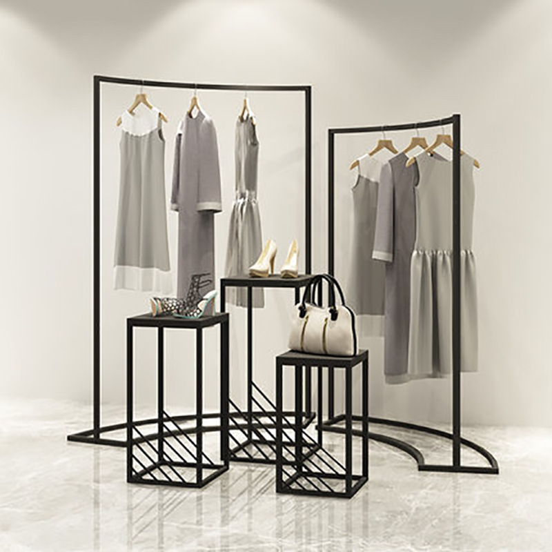 服装店展示架中岛展示柜女装店中间单杠简约高低橱窗台落地流水台