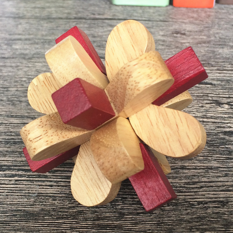 孔明锁鲁班锁益智解锁成人木制玩具批发厂家直销丁香花
