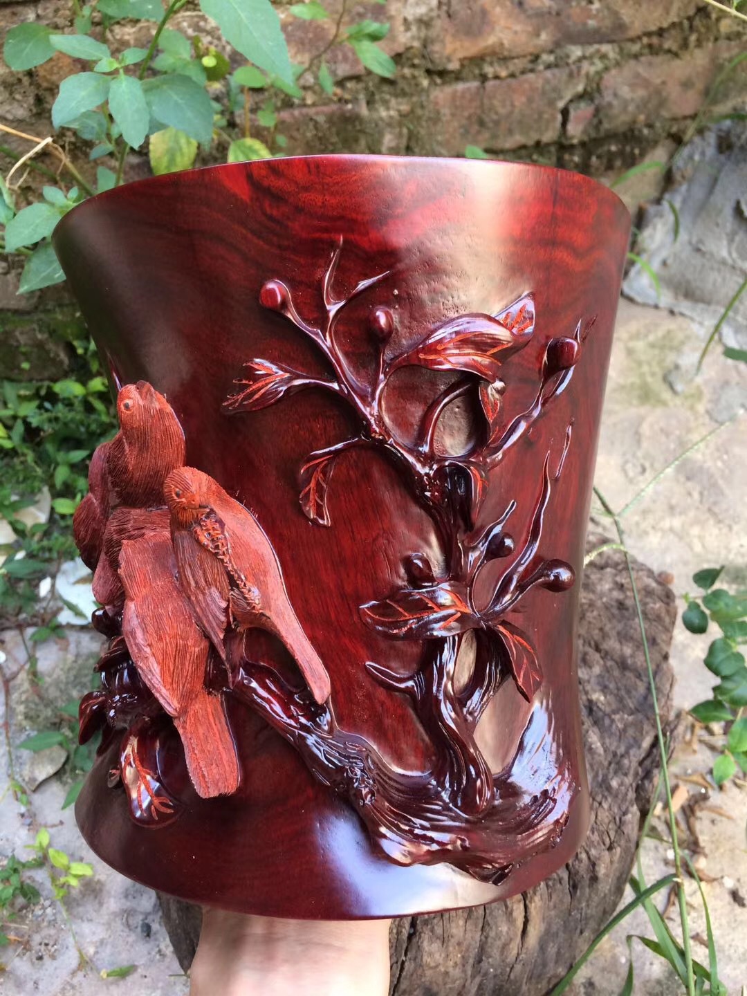 赞比亚血檀木质笔筒圆形 实木雕刻五雀图工艺品摆件 厂家直销