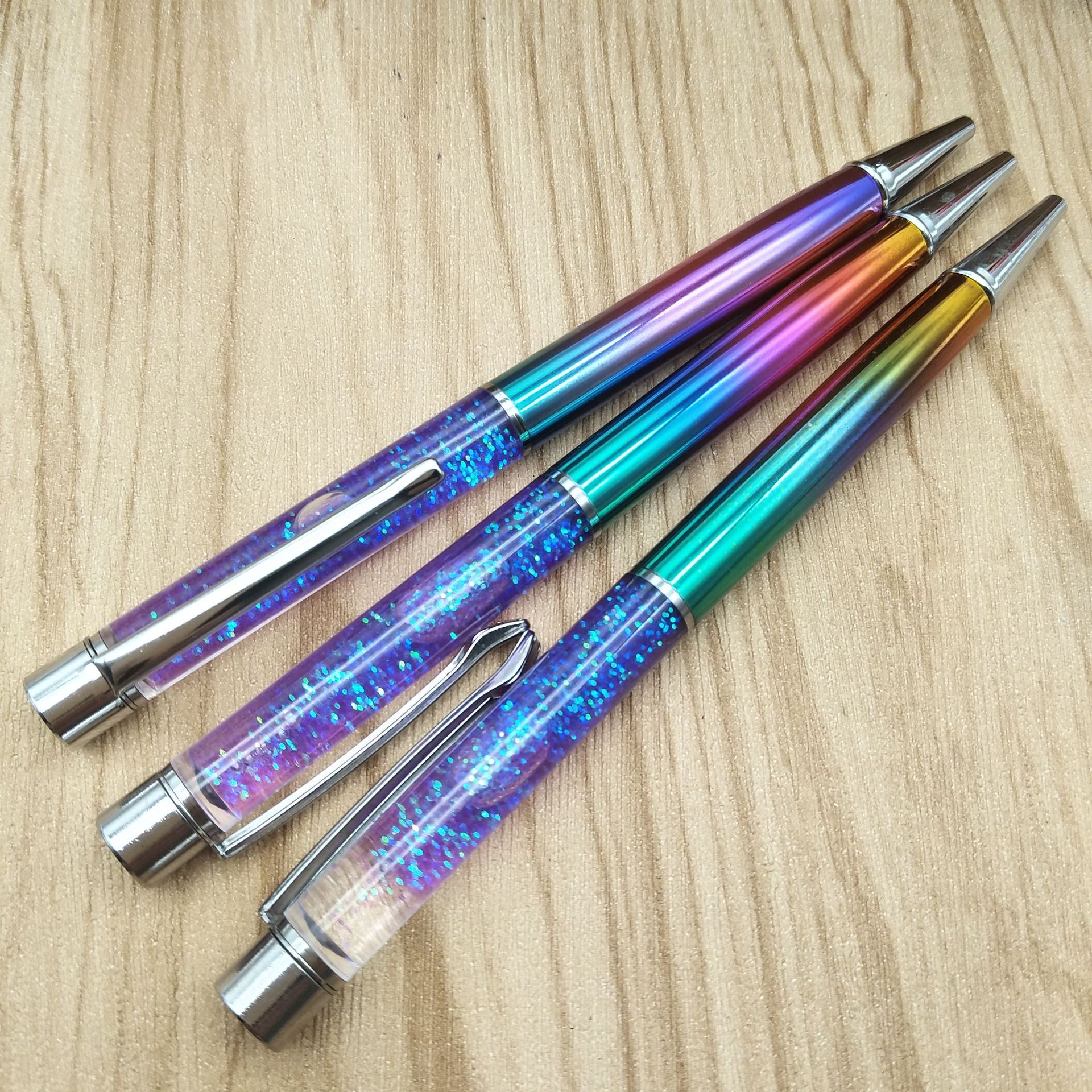 炫彩入油笔 七彩色金属圆珠笔 现货 文港铭豪实力商家