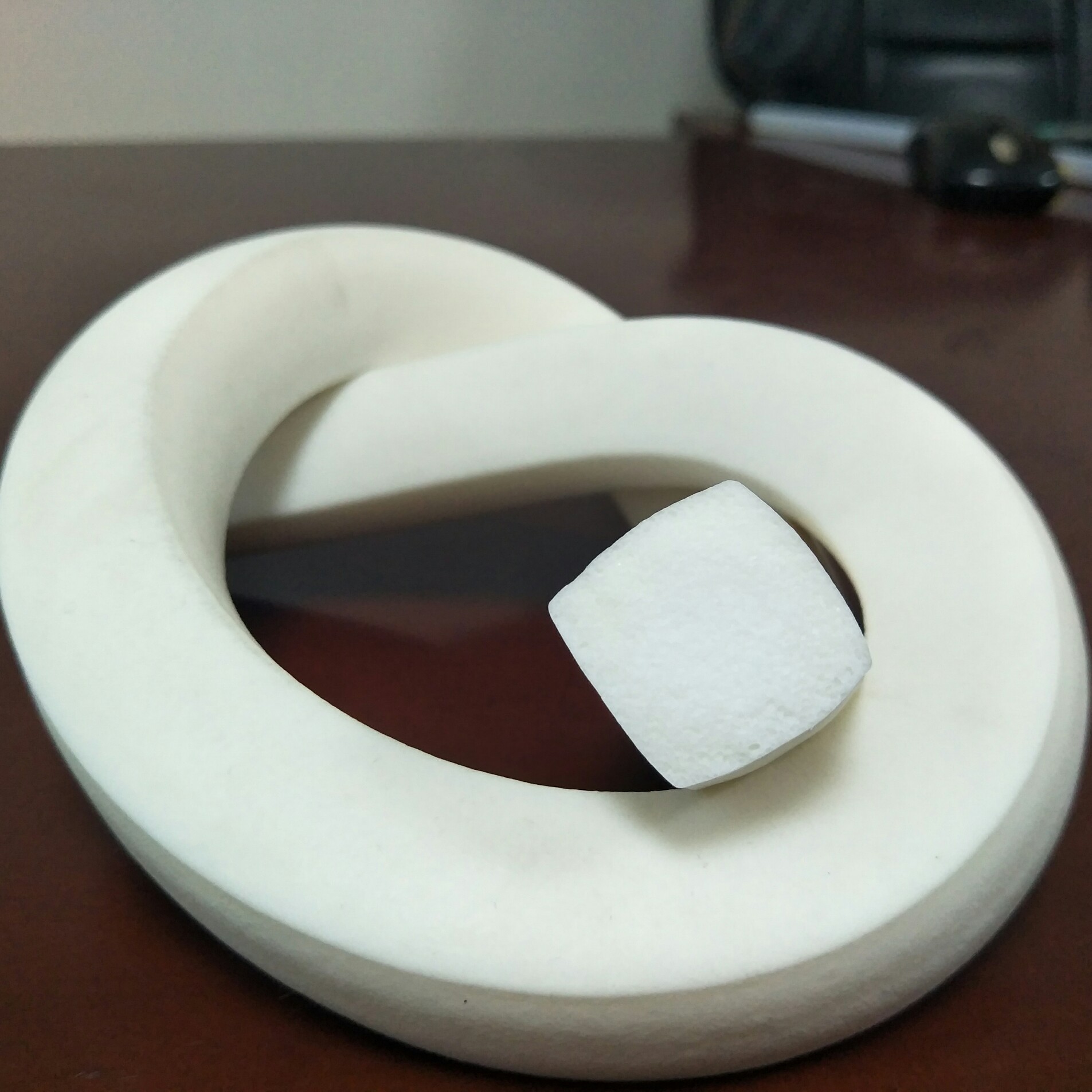 批发低密度硅胶海绵条 密封食品级硅胶发泡条矽胶发泡条