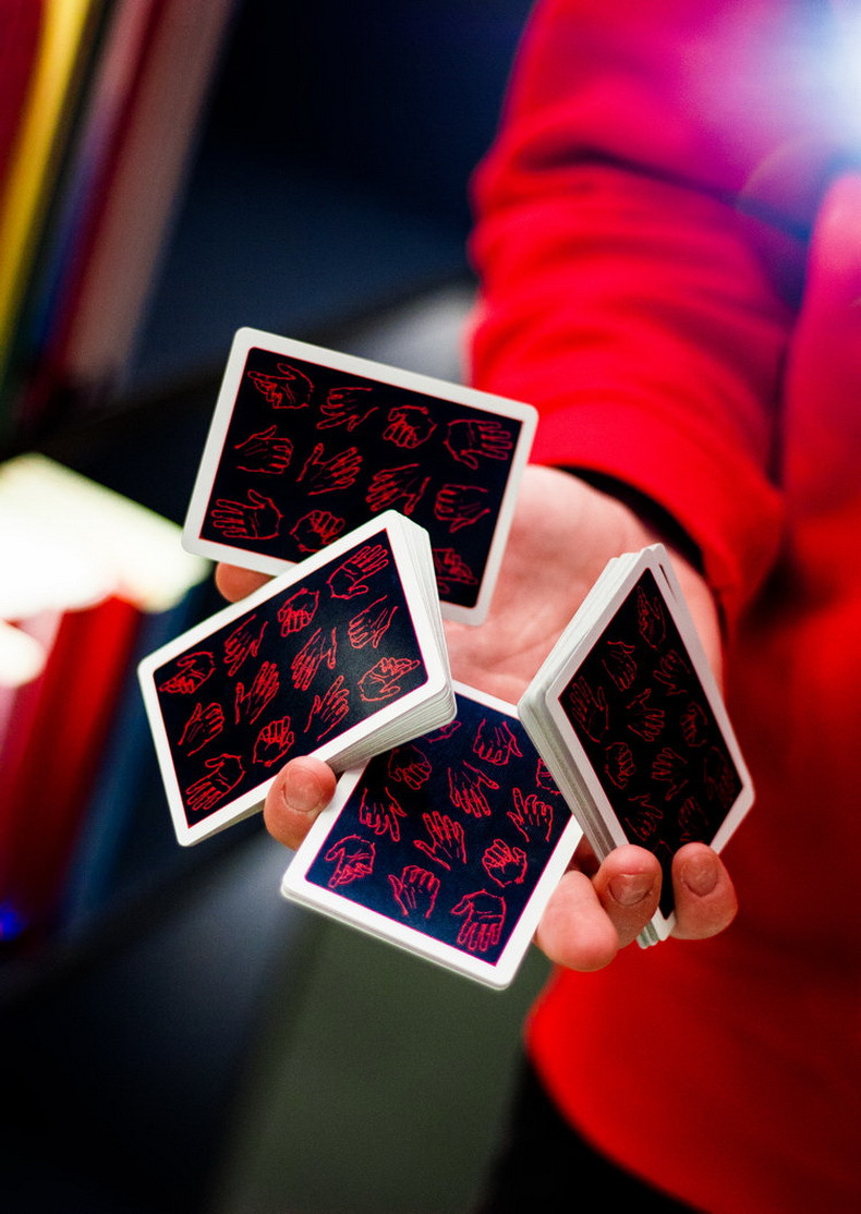 汇奇扑克 palm playing cards 手掌 进口收藏花切扑克牌