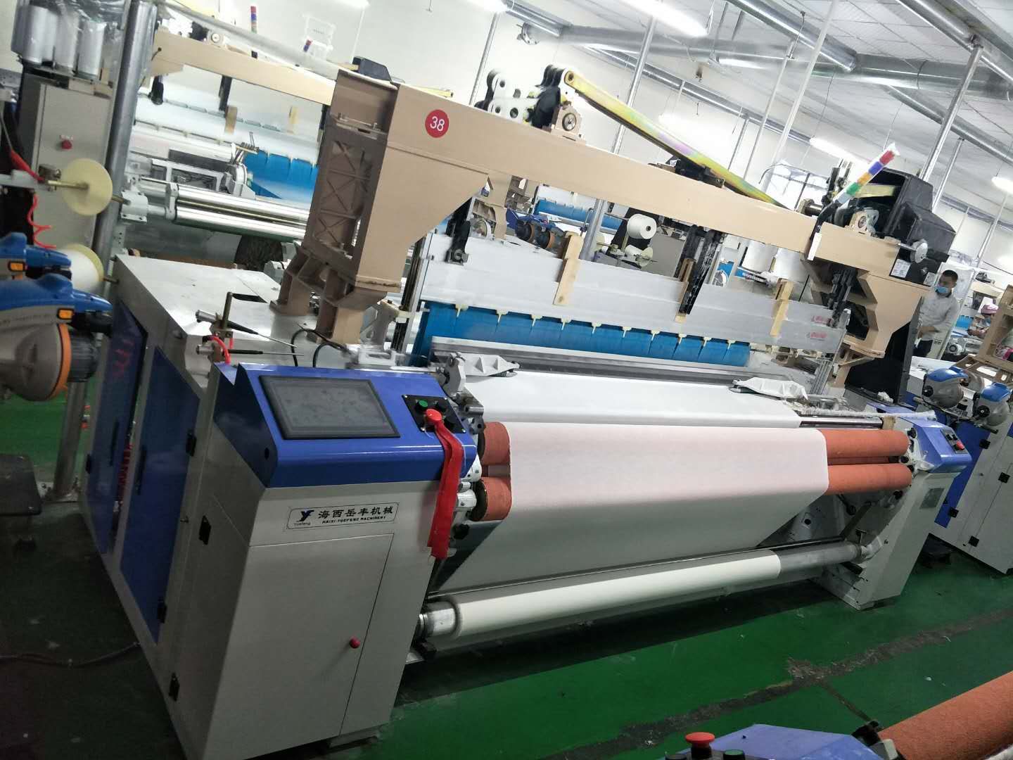 新型节能 积极式送经 集中供油 喷气织机 重磅 高效