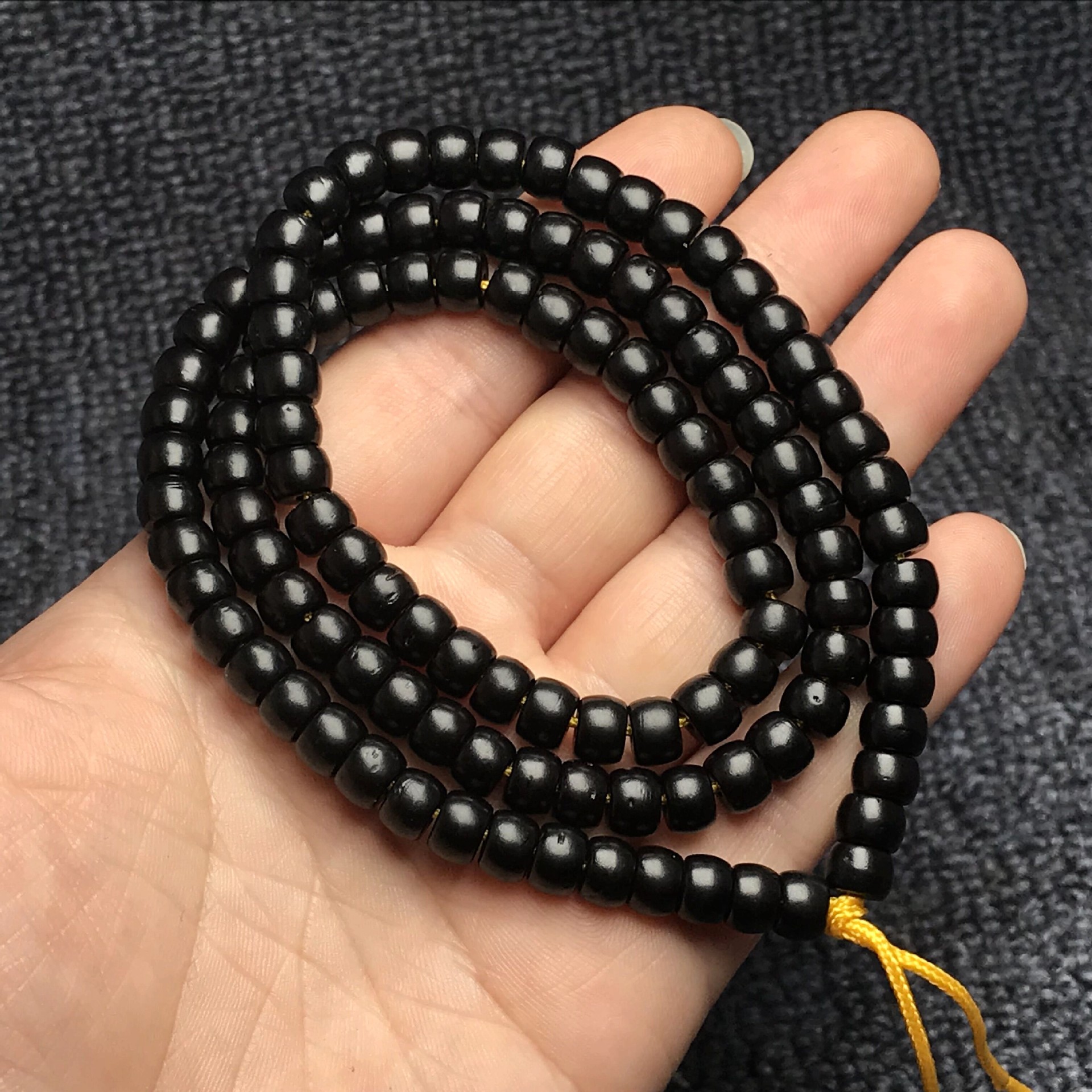 厂家批发原色椰壳椰蒂佛珠108念珠 高油高密泥鳅背手链