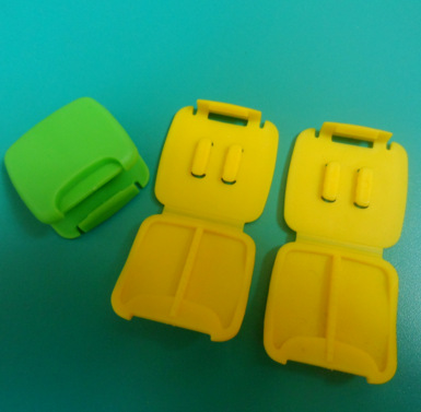 一次性扣 大扁扣 手腕带扣 pvc塑料大扁扣