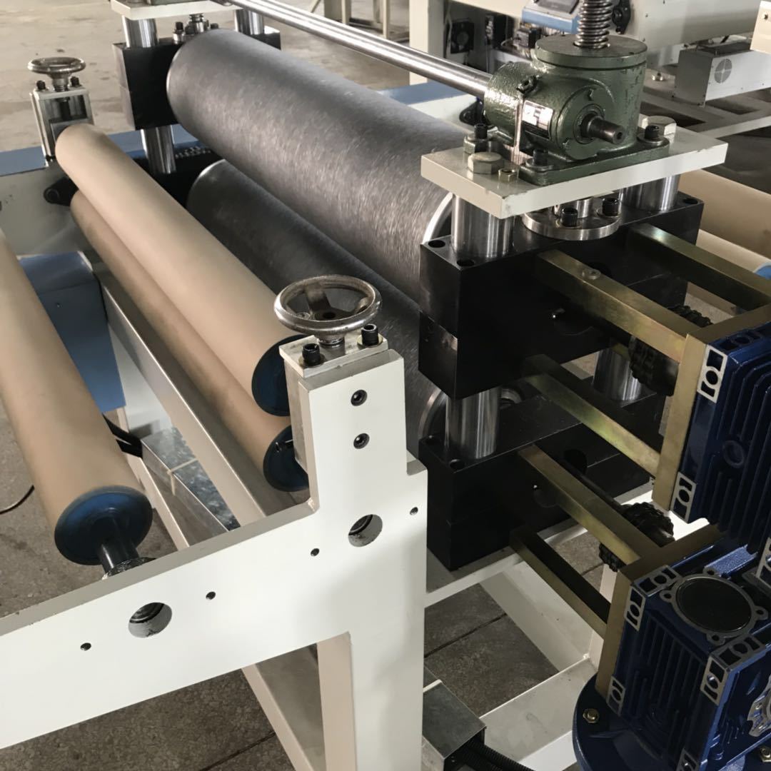 pvc板 木塑板 生态木门压花机 厂家定制双面印制花纹压花机