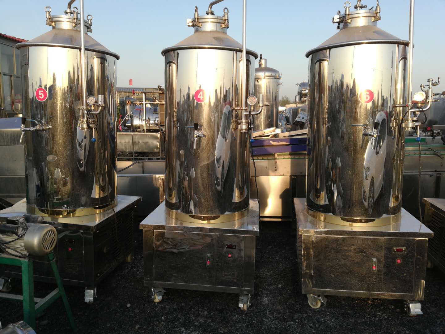 购销二手整套啤酒设备二手京德啤酒设备二手200l啤酒精酿设备