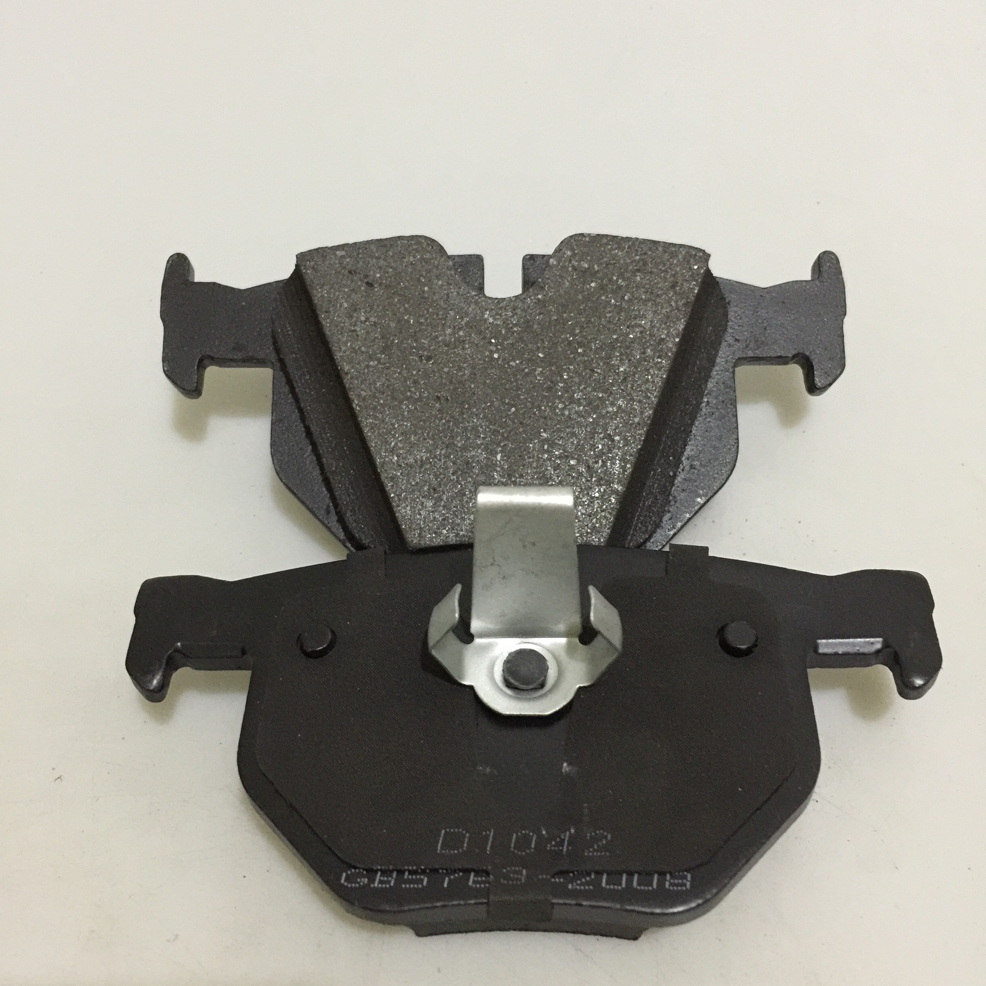 适用于5系刹车片 bmw:e60后刹车片 e71 x6 陶瓷刹车片d1042