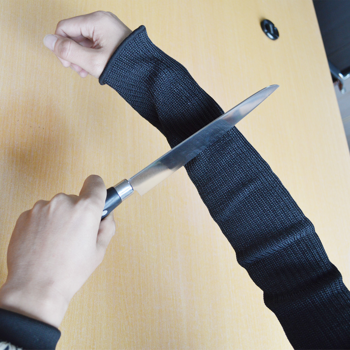 防身防割护腕护臂 户外野营旅游防身装备 防砍护臂 保安器材