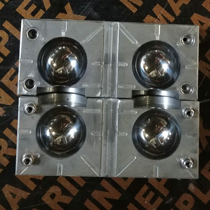 模具加工圣诞节日装饰圆球灯泡大小套装模具自锁可调偏心瓶坯模具