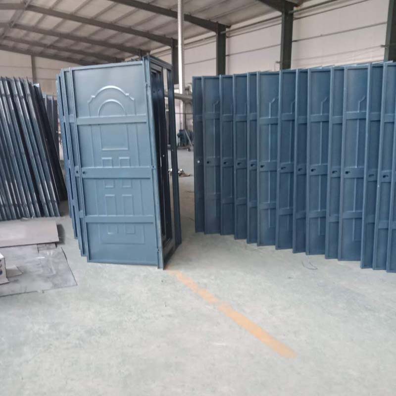 厂家生产批发地下室门单层铁皮门储藏室门工程防盗门管道井门