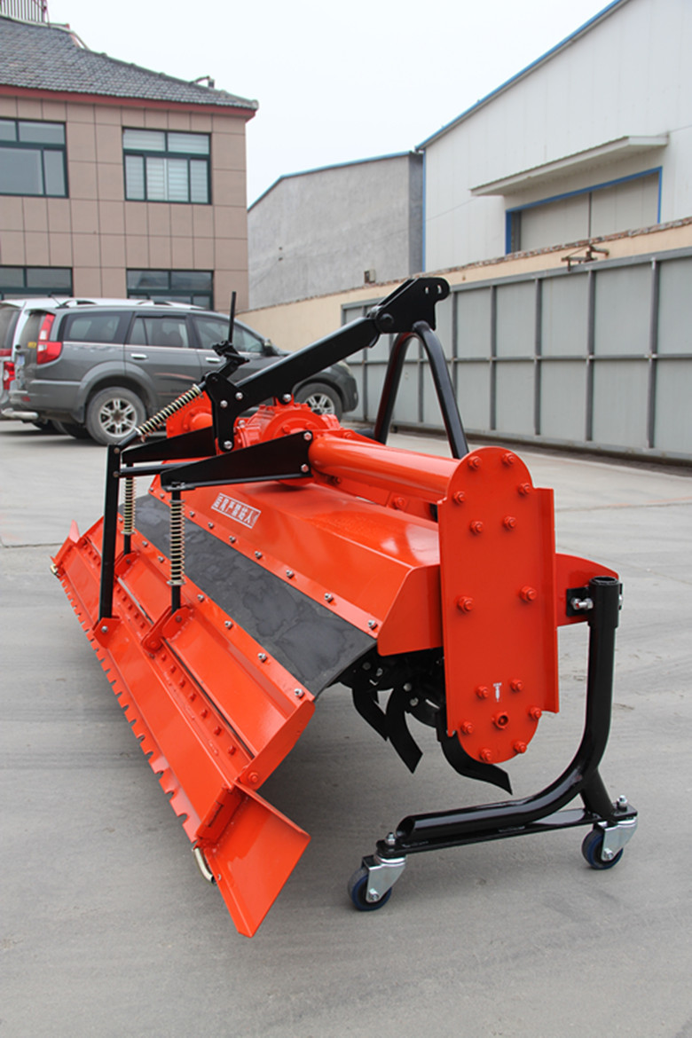 水田打浆机 水田专用旋耕机价格 四轮拖拉机带耕地犁 水田耙浆机