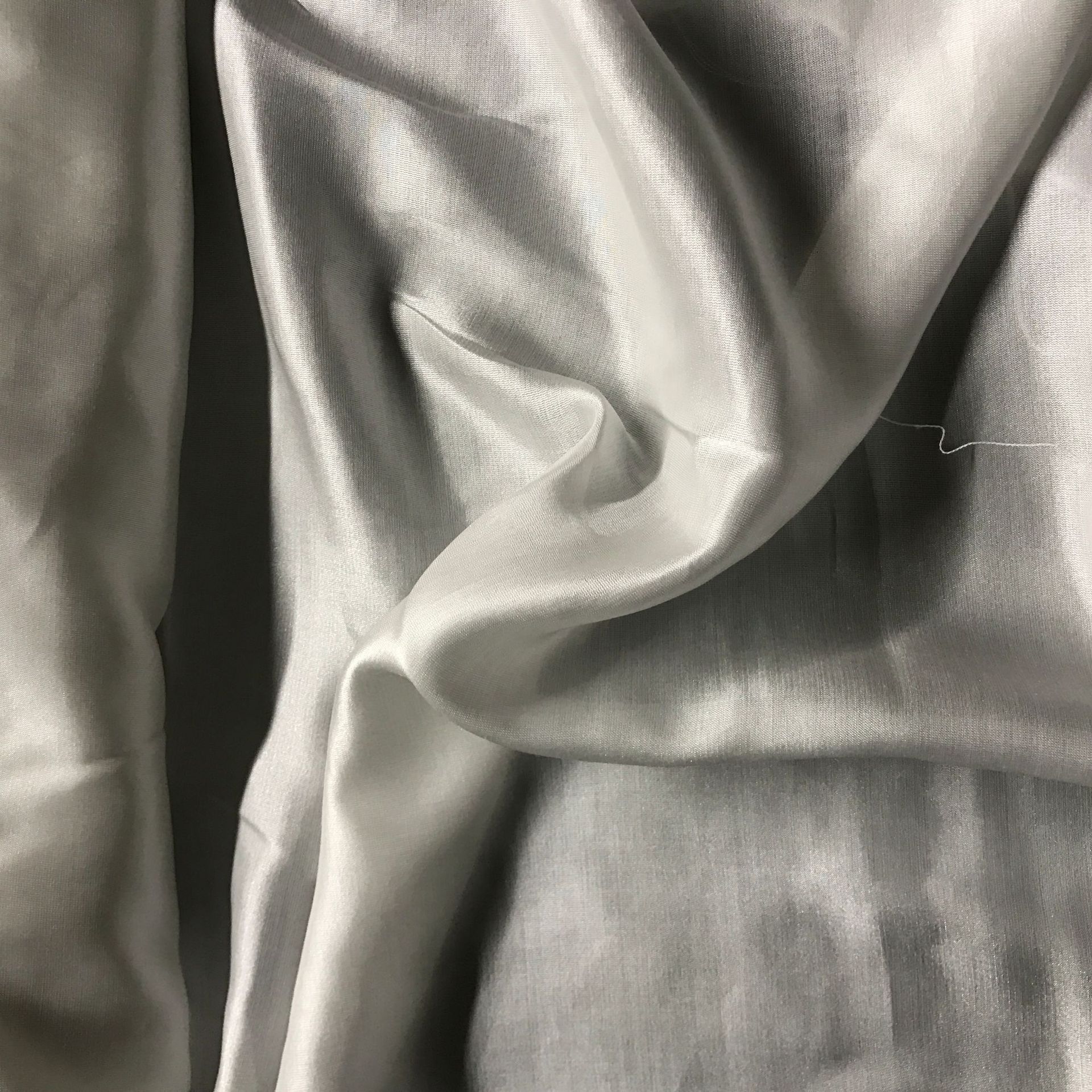 14mm真丝人棉缎丝粘缎五枚缎丝绸连衣裙面料交织半漂胚布工厂直销