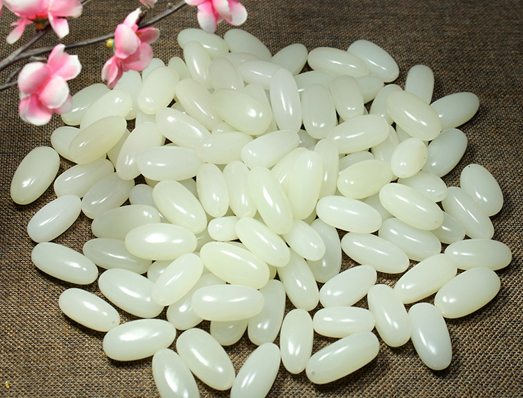 天然阿富汗玉随型原石挂件 和田白玉籽料原石 石英岩玉石吊坠