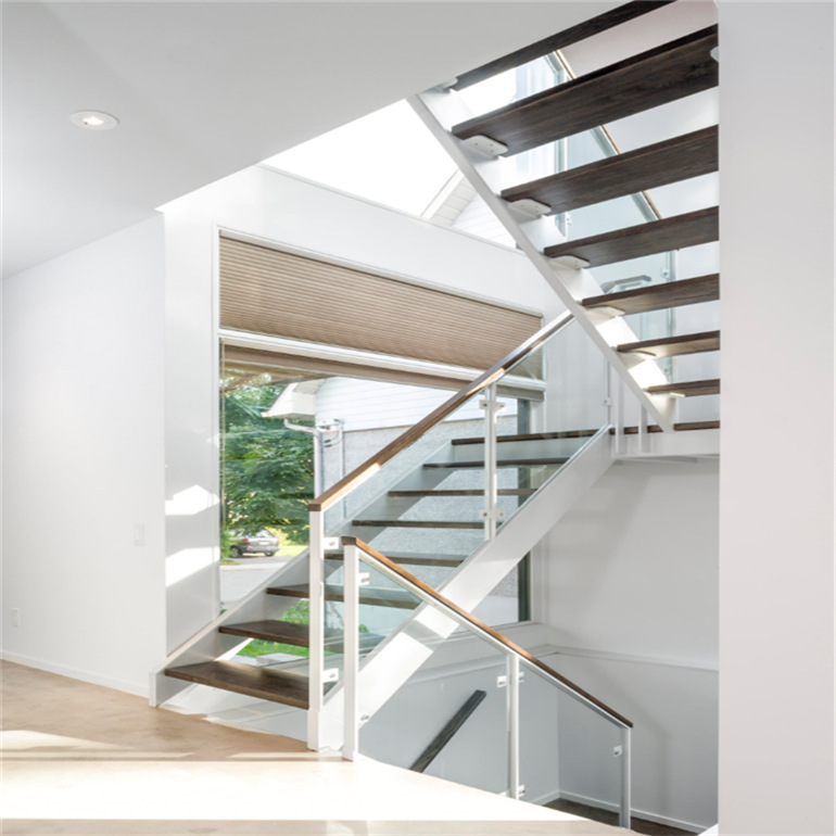 广东工厂别墅复式楼梯实木踏步z形直梯