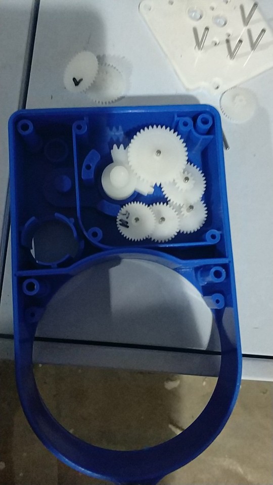 专业生产各种水表齿轮,水表壳,塑料外壳价格优惠,可定制加工