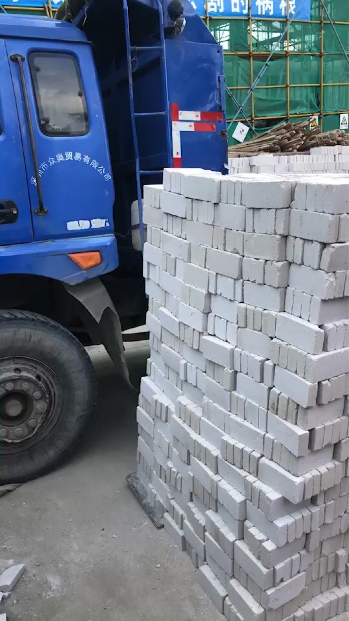 厂家直销 蒸压灰砂砖,灰沙砖 mu10灰砂砖 送货上门 可开票