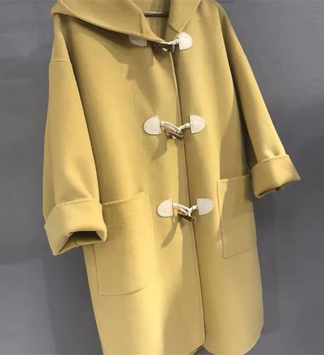 新款皮袢扣 米色 棉绳 牛角扣 带皮对扣 大衣毛呢三角裁线皮搭扣