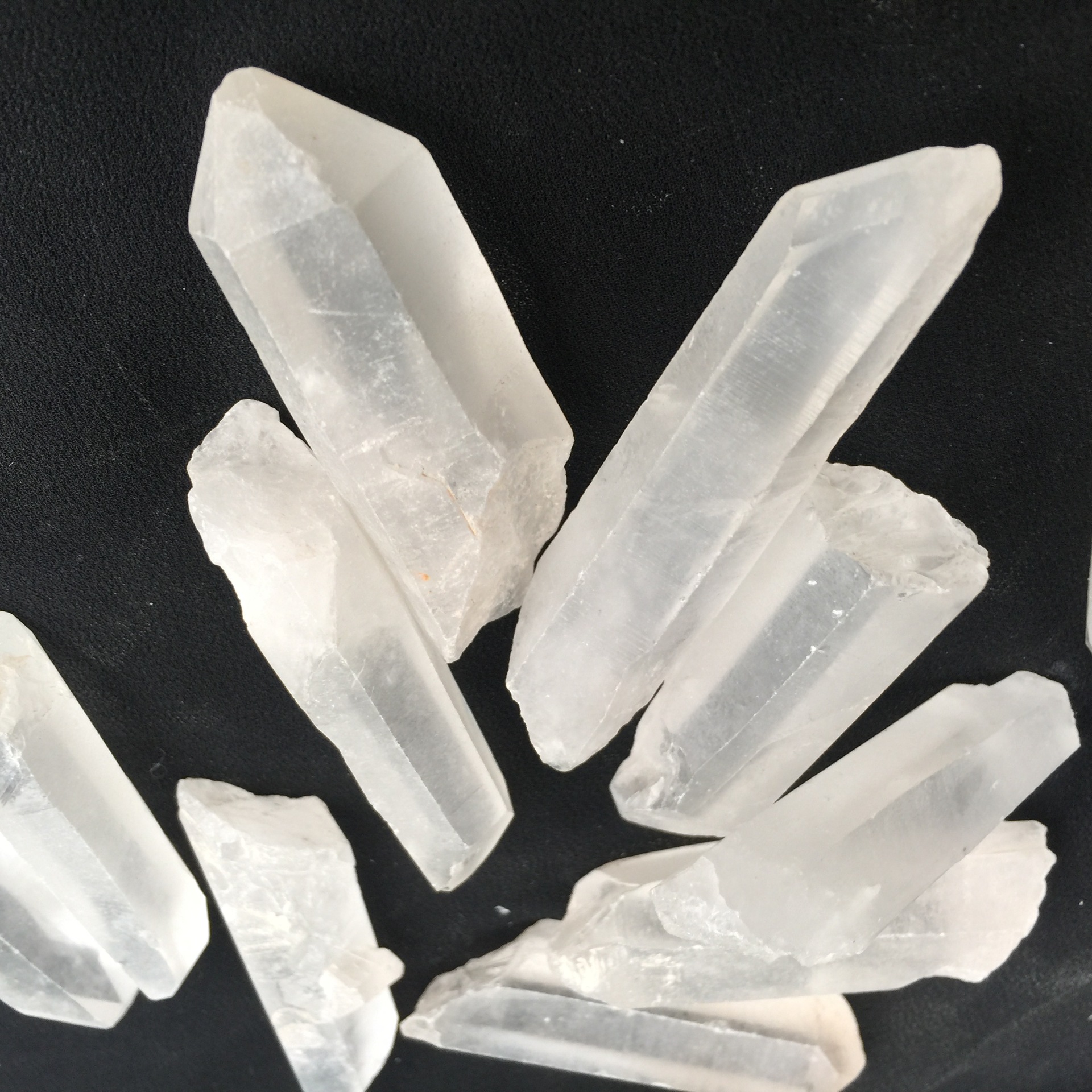 「一百克短款」天然白水晶柱原石单尖水晶摆件消磁供佛可抛光